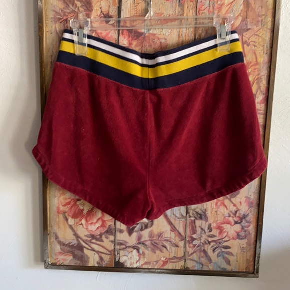 NIKE RETRO 70s STYLE OXBLOOD RED STRETCH TERRYCLOTH WORKOUT GYM SHORTS S - Picture 3 of 8